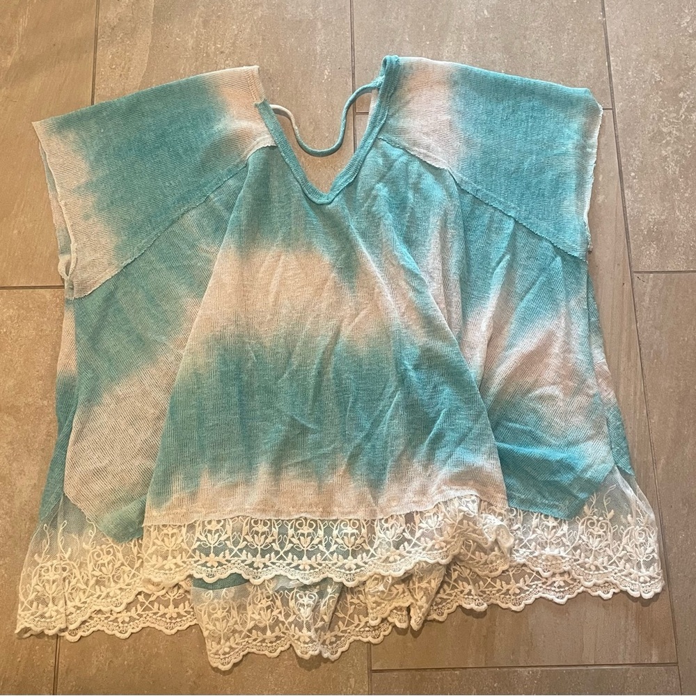 Altar’d State Tunic - Picture 2 of 5